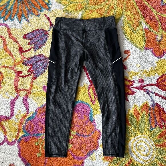 ATHLETA DRIFTER LEGGINGS SIZE LARGE - Picture 8 of 8